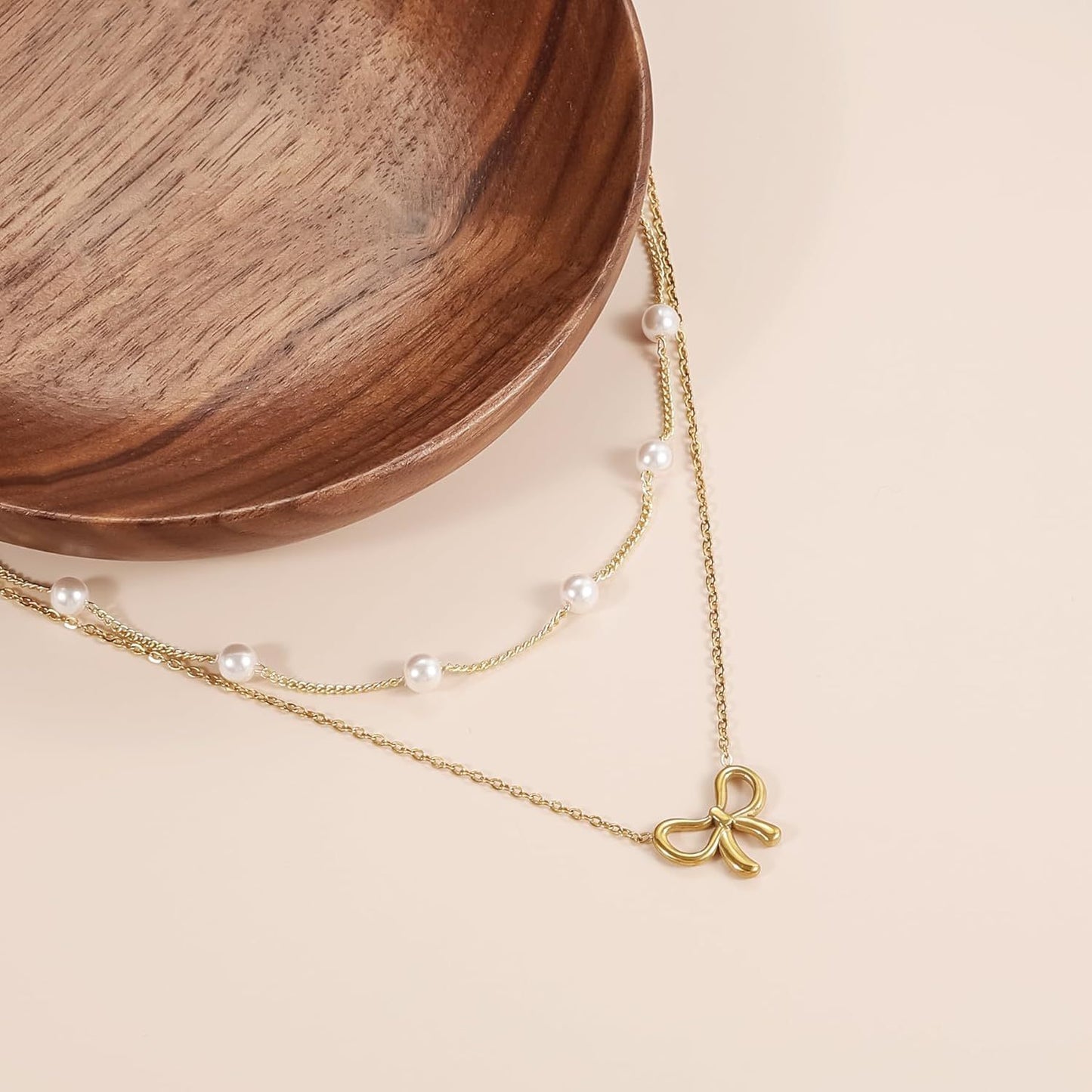 Simple Pearl Double Layer Choker